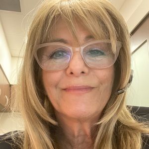 Meet your Posher, Denise